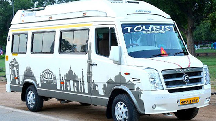 HIRE TEMPO TRAVELLR